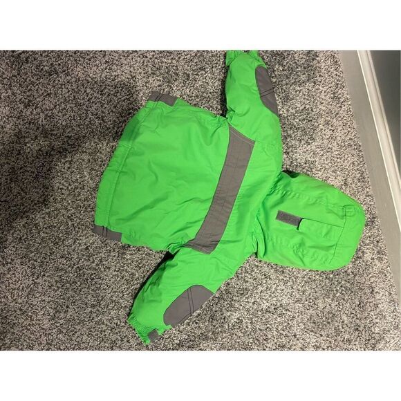 Columbia winter coat 6 mos - Picture 3 of 3